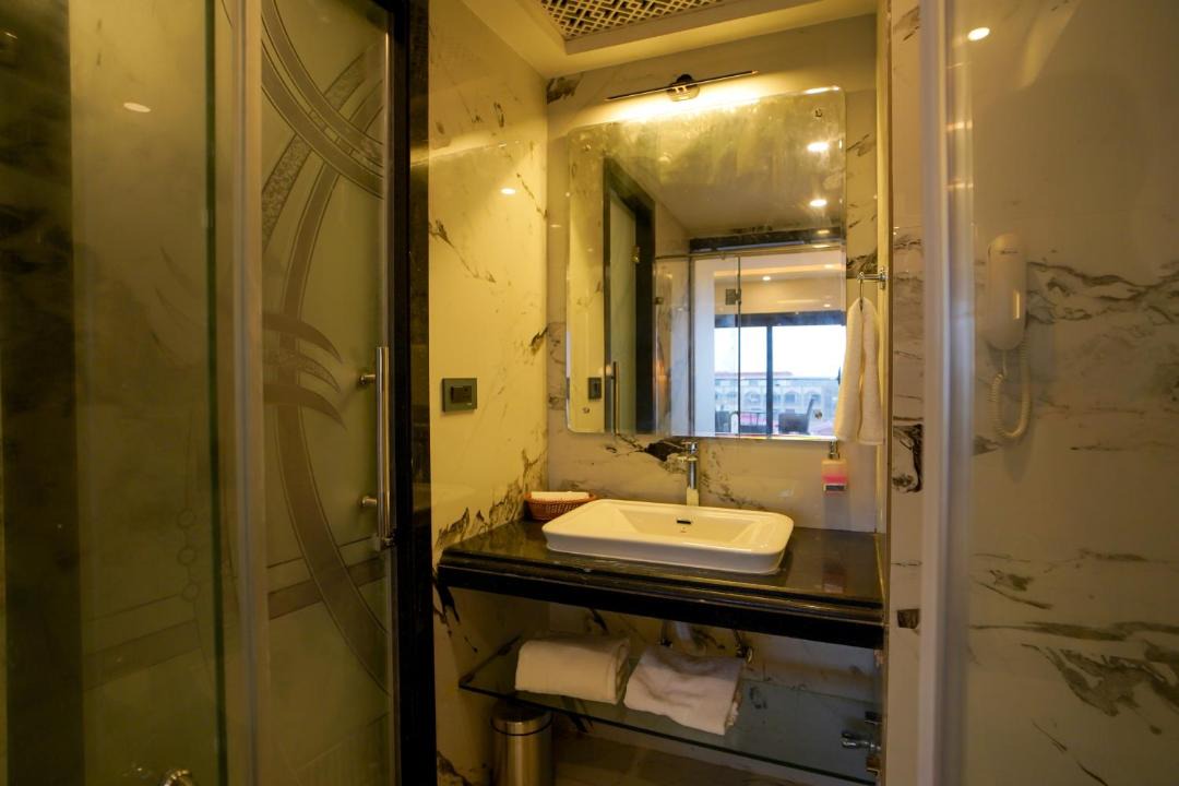 Photo of Bathroom in Mandarmani