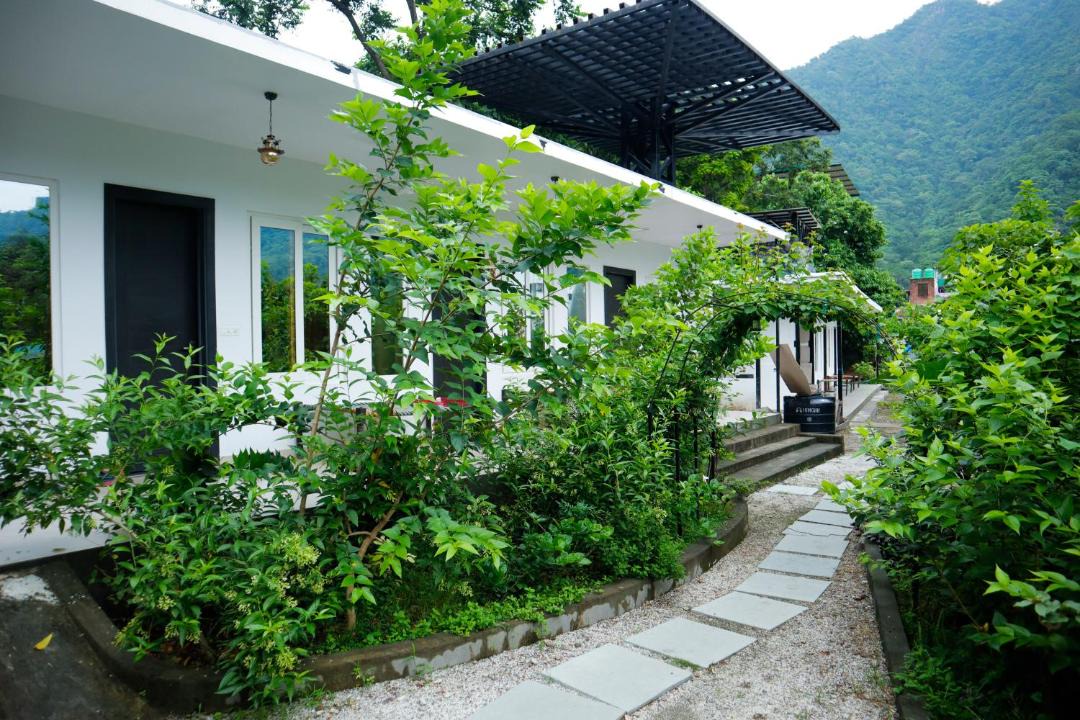Photo of Buildings in Tapovan