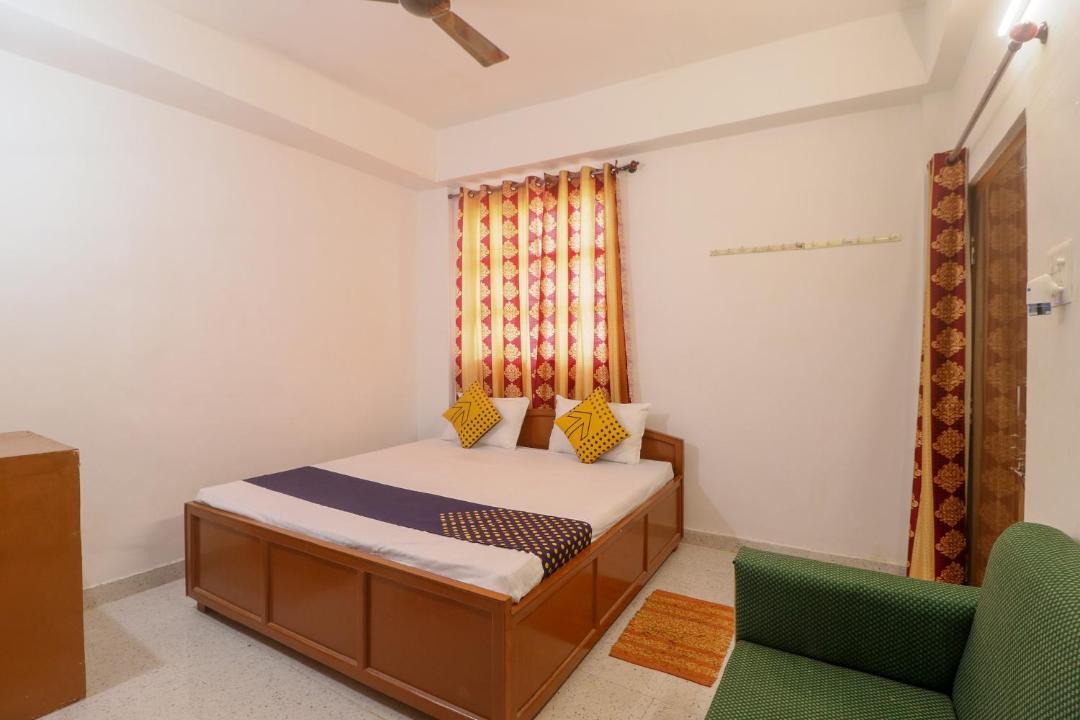 Photo of Bedroom in Bilaspur