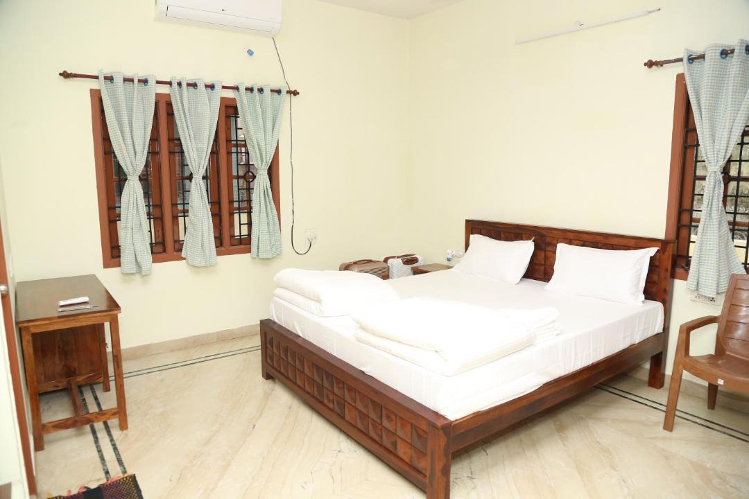 Photo of Others in Valasaravakkam