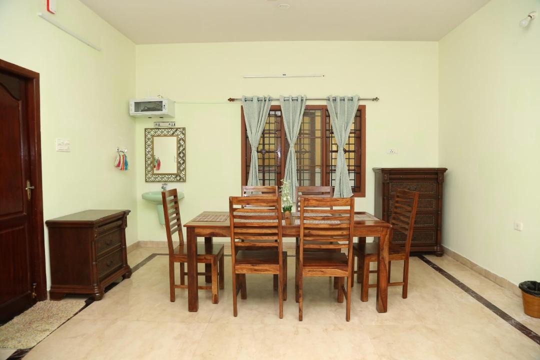 Photo of Others in Valasaravakkam