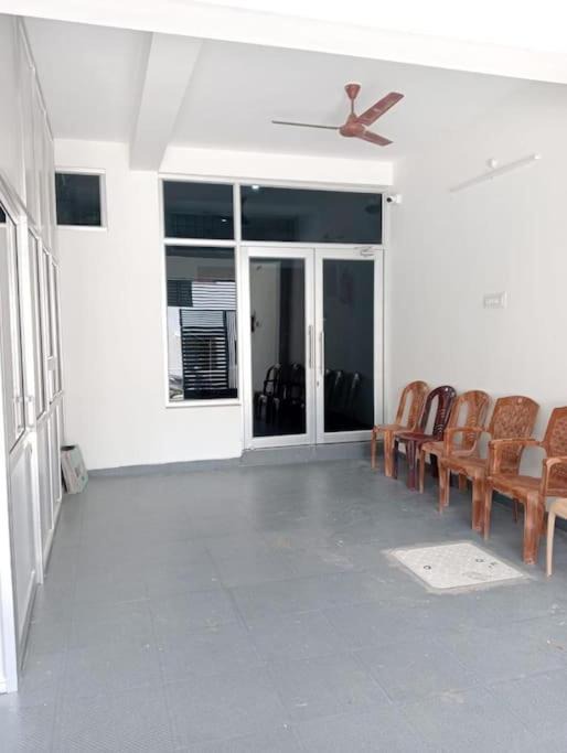 Photo of Buildings in Vellore