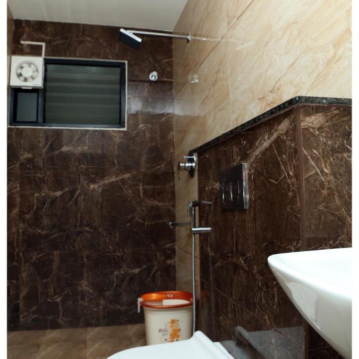 Photo of Bathroom in Ramanathapuram