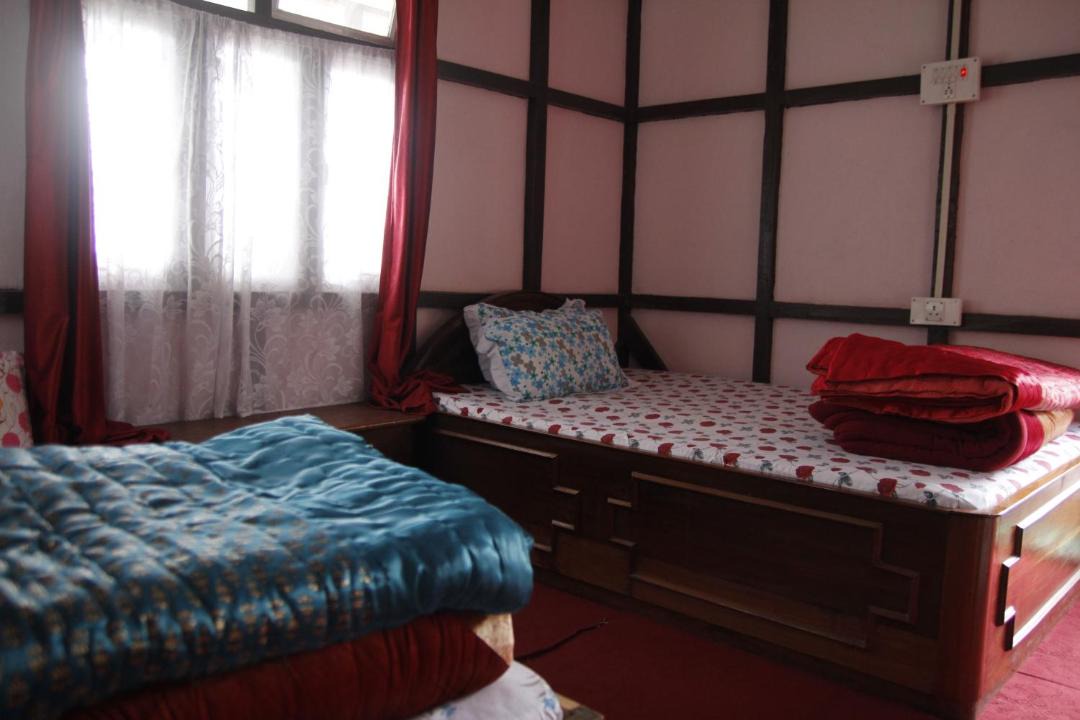 Photo of Others in Geyzing