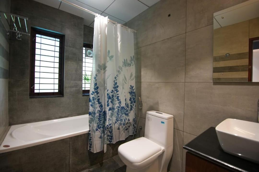 Photo of Bathroom in Meppadi