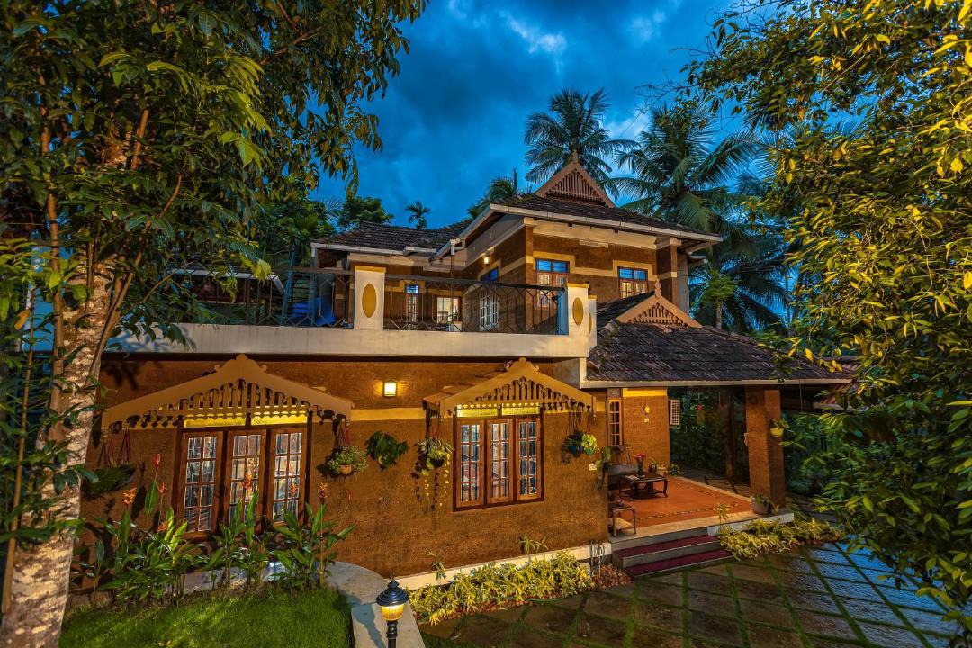 Photo of Buildings in Wadakanchery