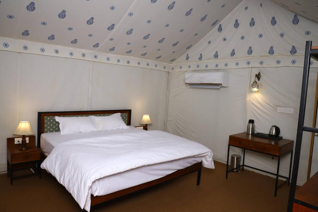 Photo of Bedroom in Barli