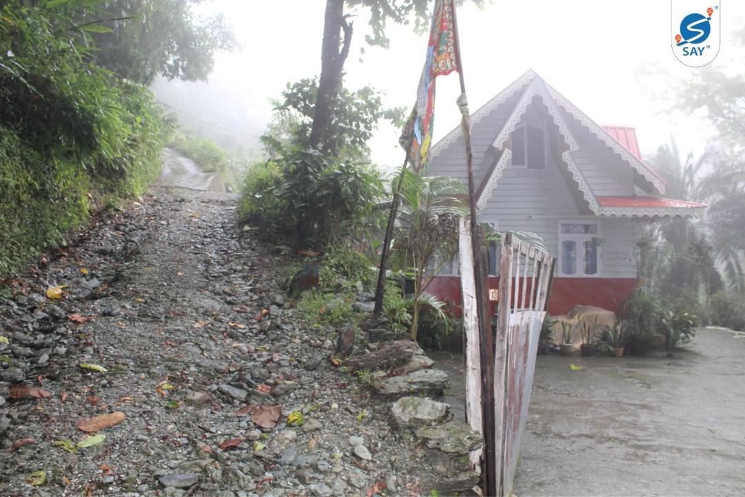 Photo of Buildings in Kurseong