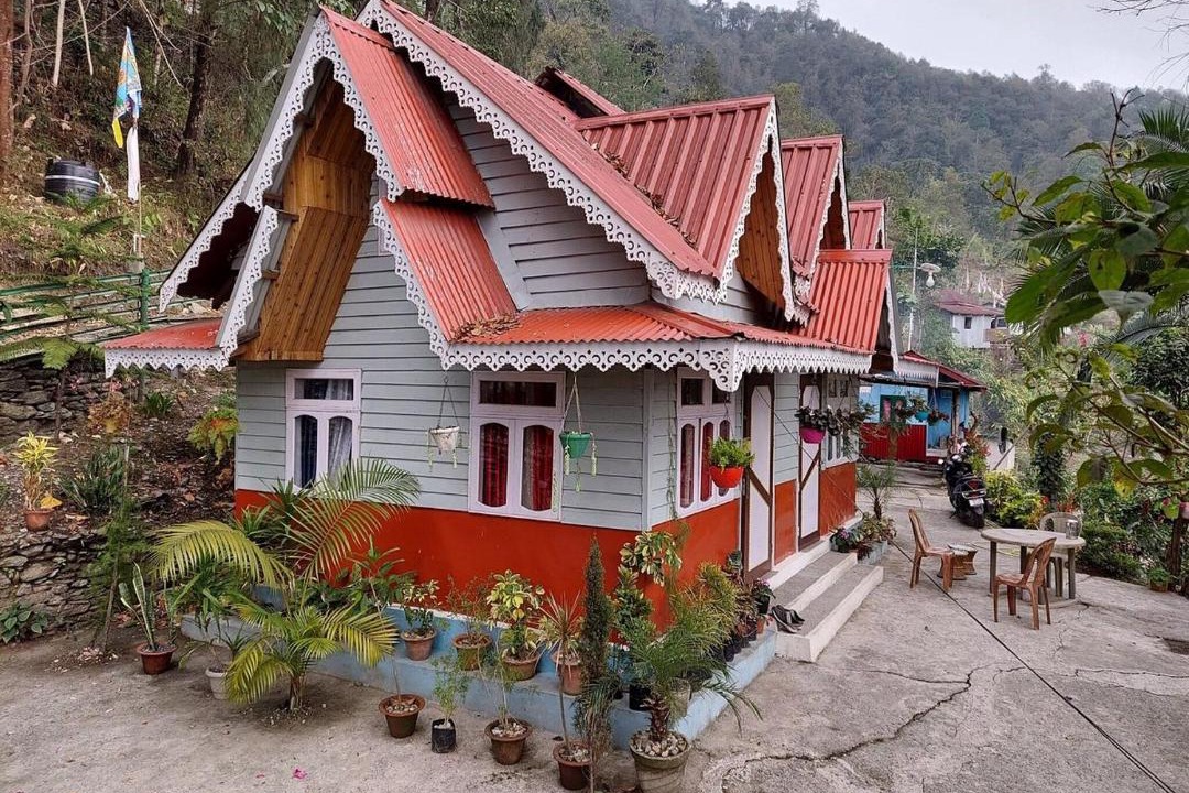 Photo of Buildings in Kurseong