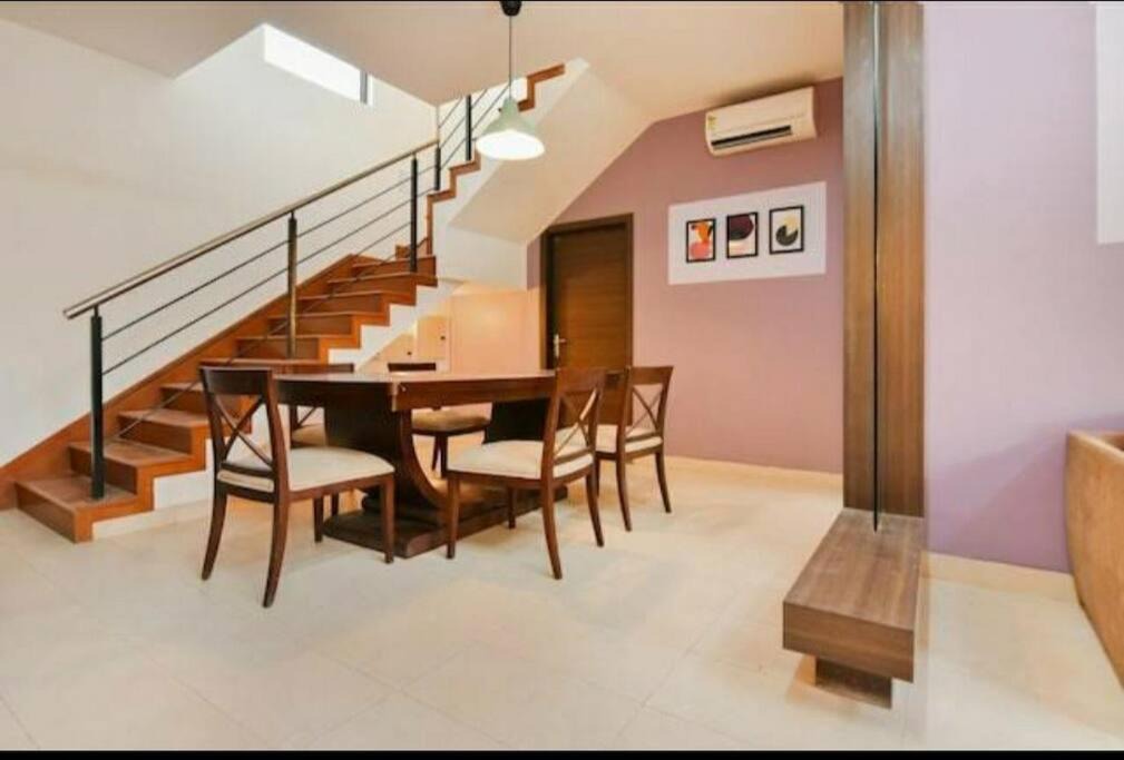 Photo of Livingroom in Vedic Village
