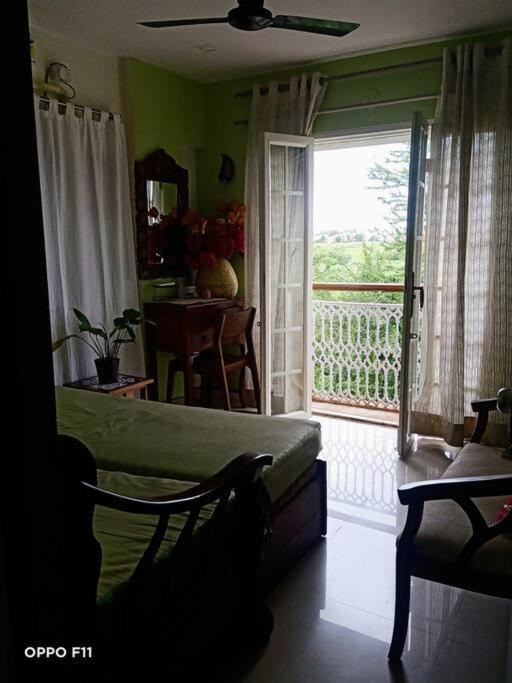 Photo of Livingroom in Pune