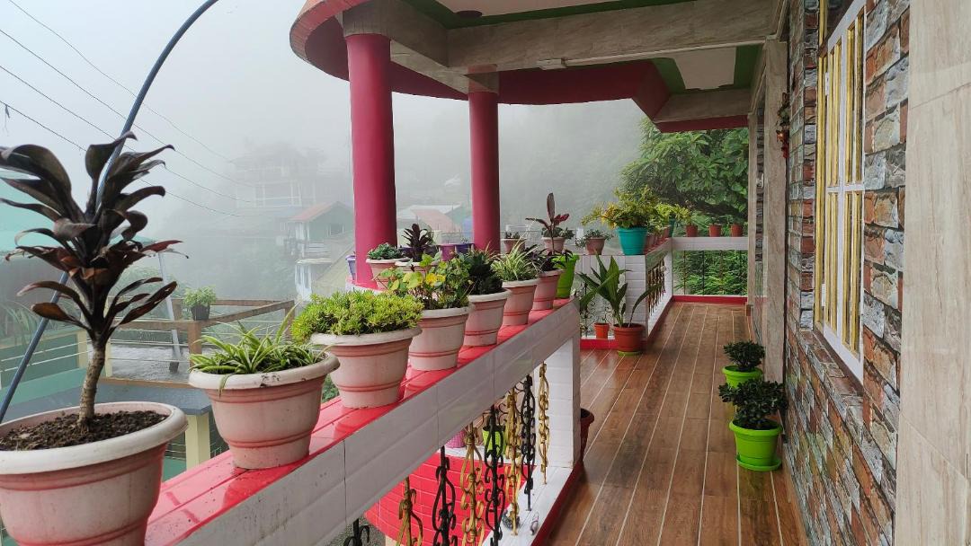 Photo of Patio Balcony in Darjeeling