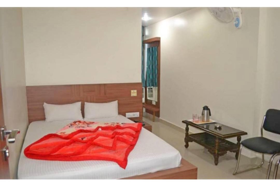 Photo of Bedroom in Deoghar