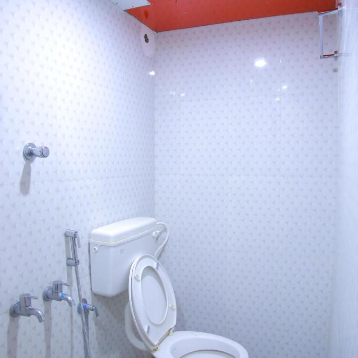 Photo of Bathroom in Periyur