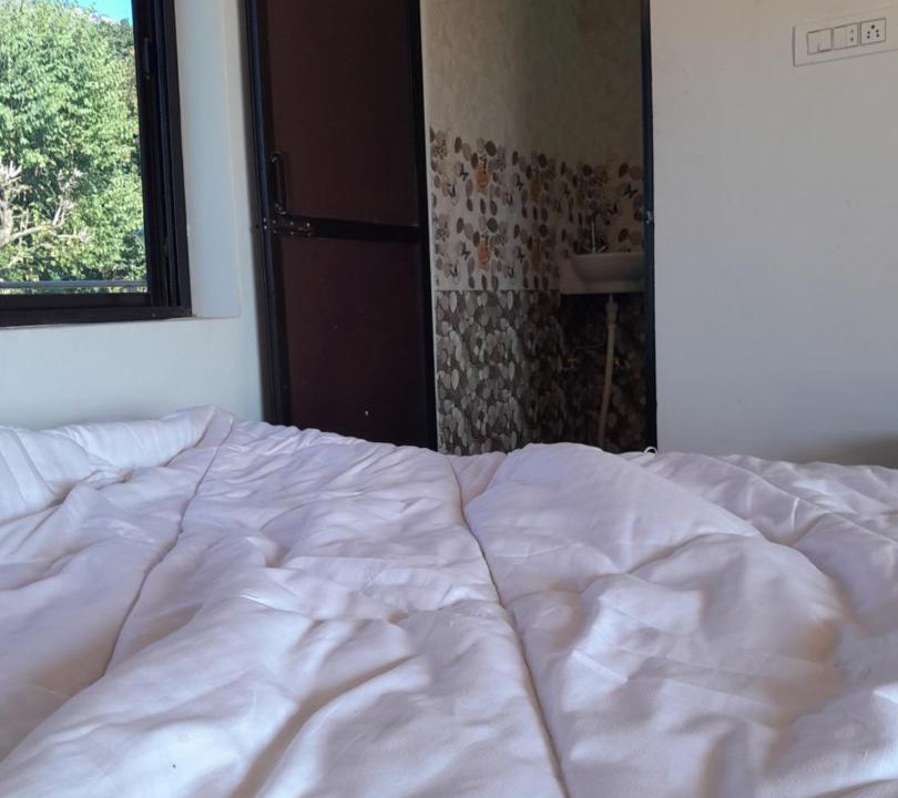 Photo of Bedroom in Jakh