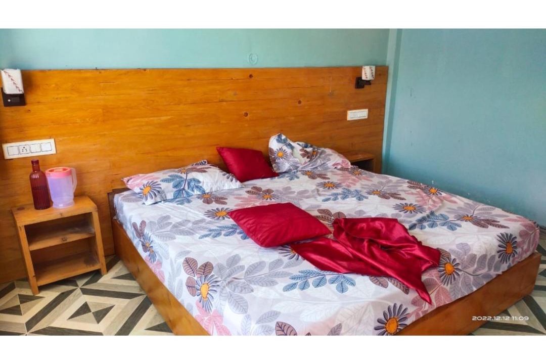 Photo of Bedroom in Auli