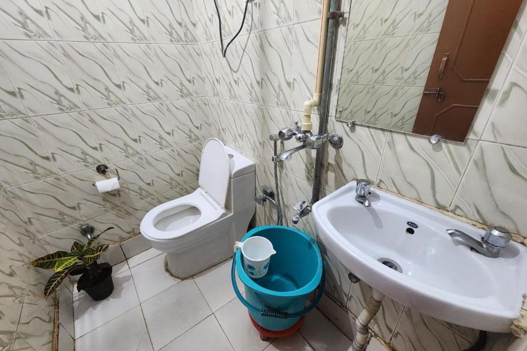 Photo of Bathroom in Dilshad Garden