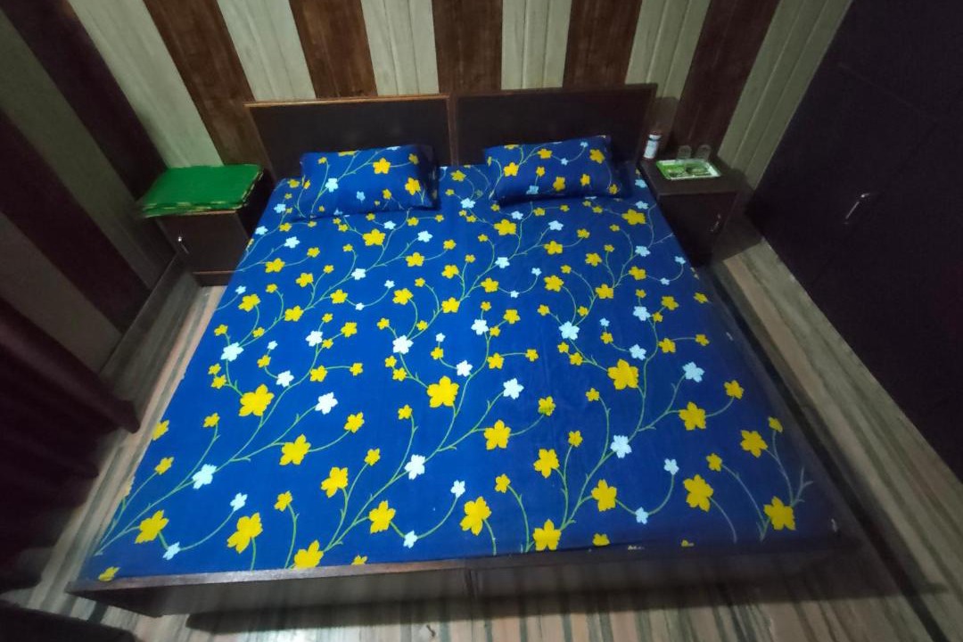 Photo of Bedroom in Mayapur