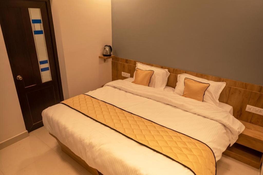 Photo of Bedroom in Perungalathur