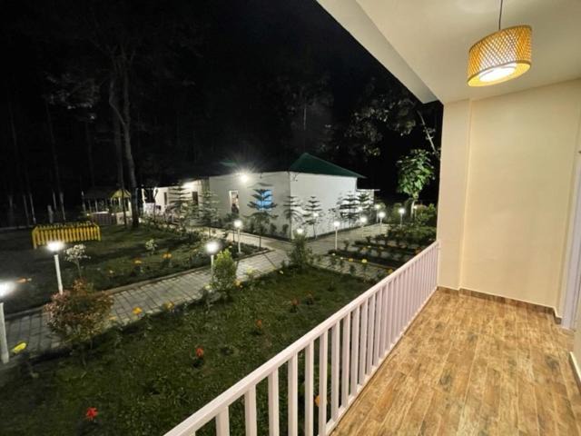 Photo of Patio Balcony in Madari Hat