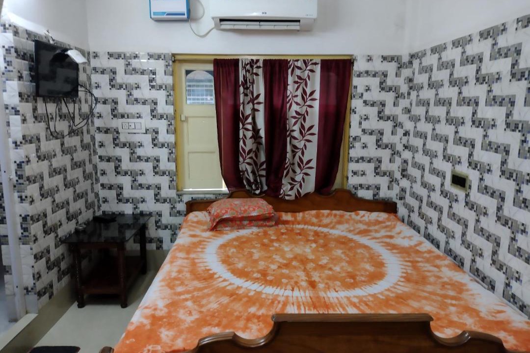 Photo of Bedroom in Mayapur