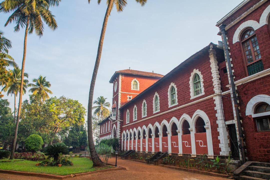Photo of Buildings in Sawantwadi