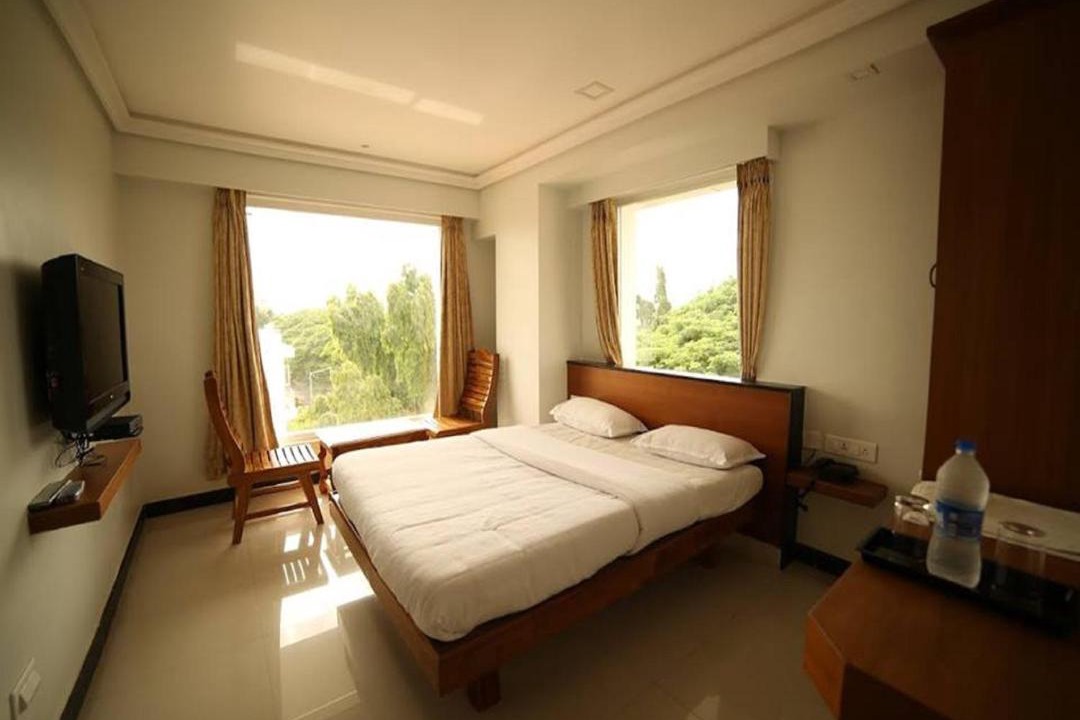 Photo of Bedroom in Mylapore Tiruvallikk