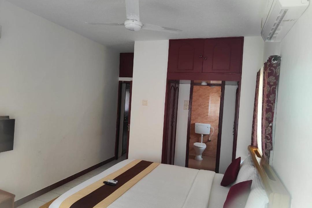Photo of Bedroom in Thousand Lights West