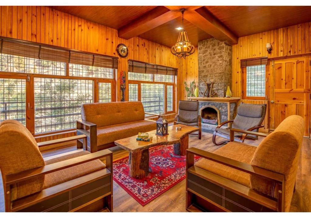 Photo of Livingroom in Sigri Village