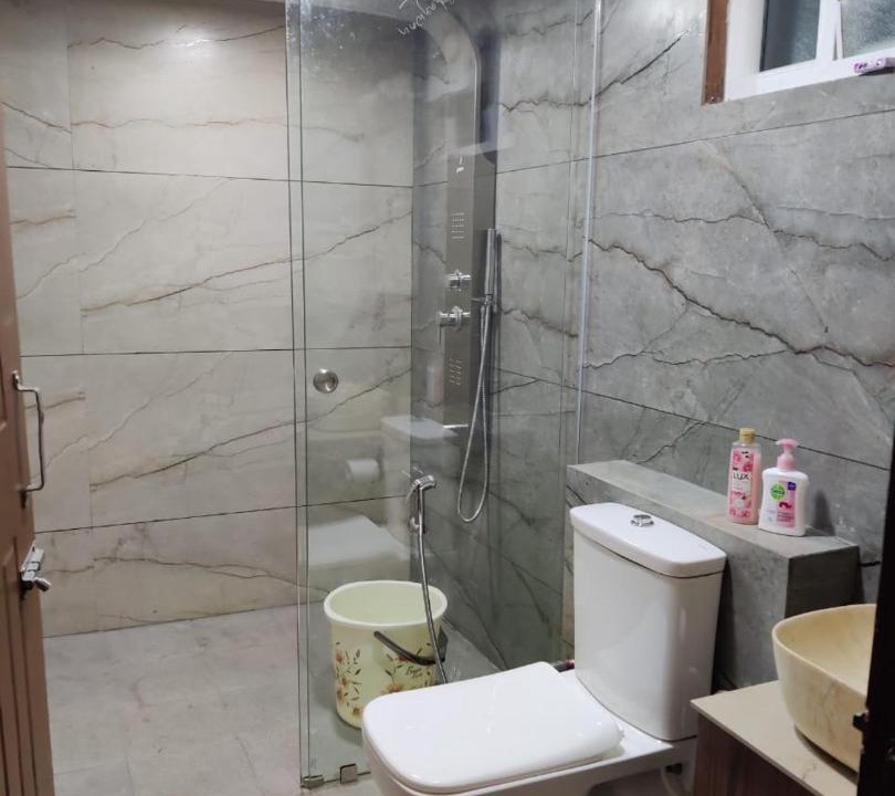 Photo of Bathroom in Heggadadevankote