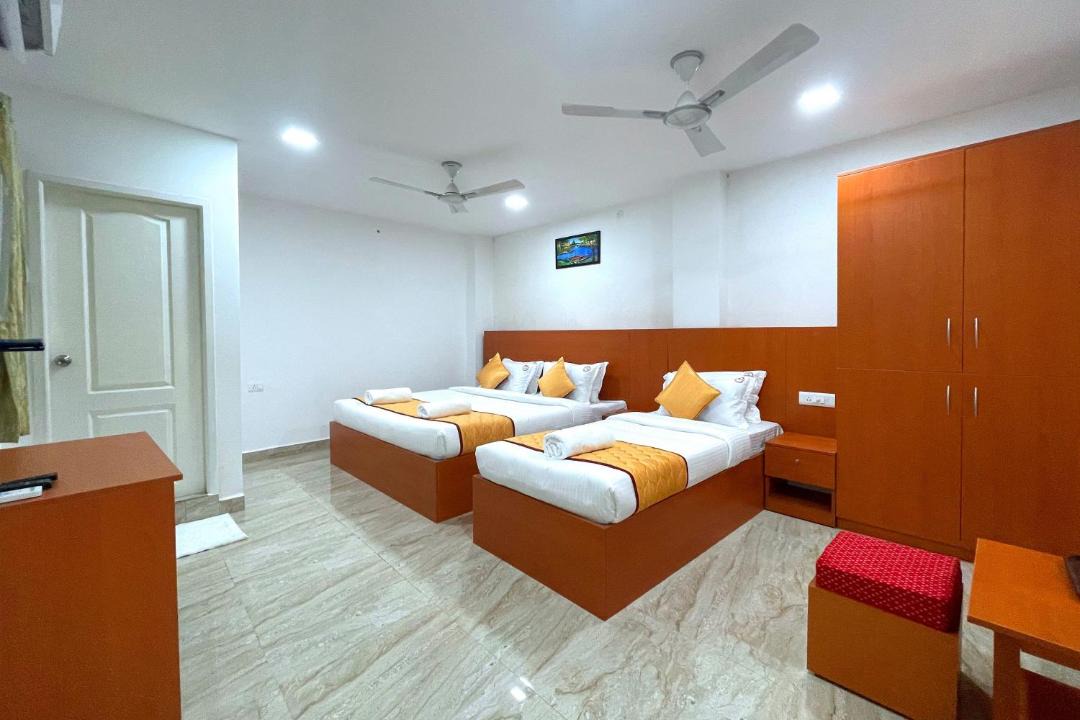 Photo of Bedroom in Triplicane