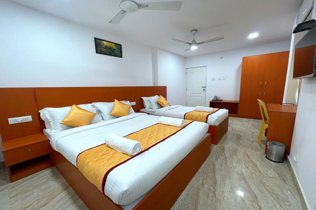Photo of Bedroom in Triplicane