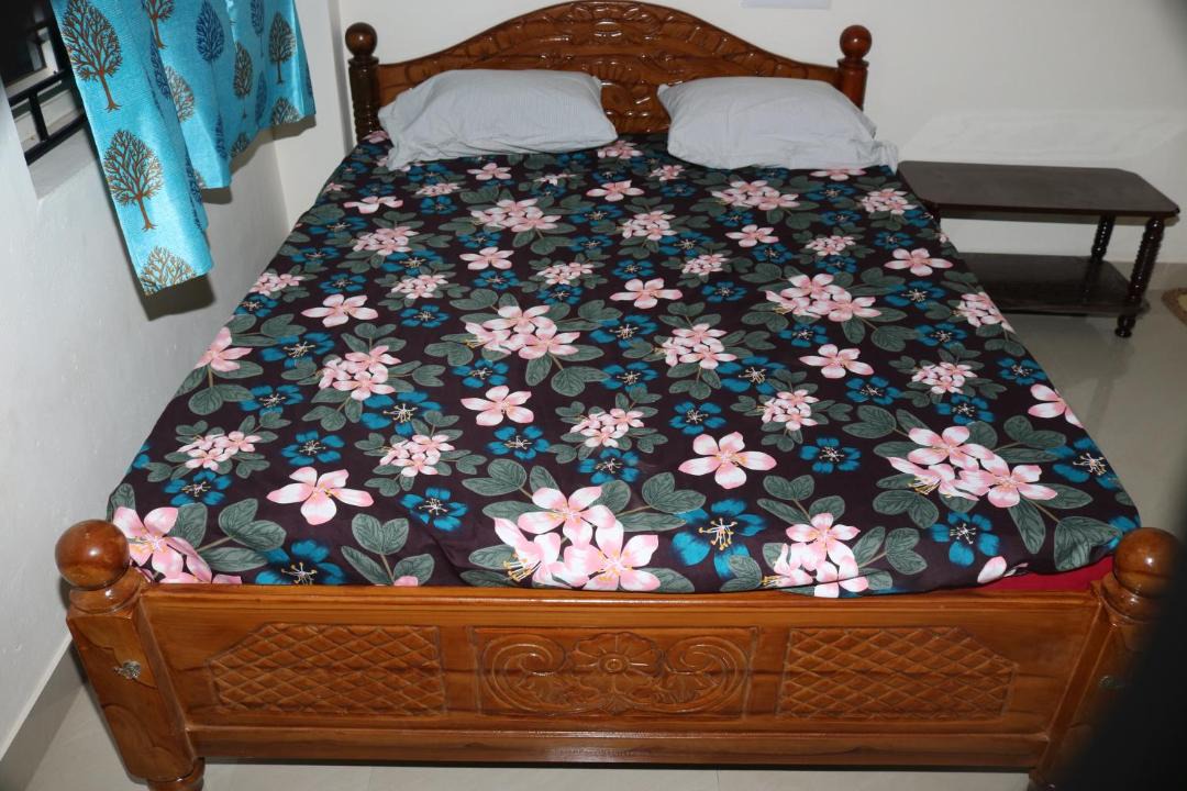Photo of Bedroom in Devipattinam