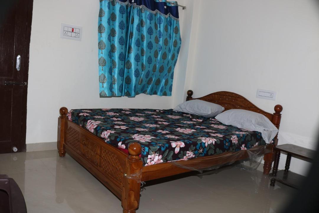 Photo of Bedroom in Devipattinam