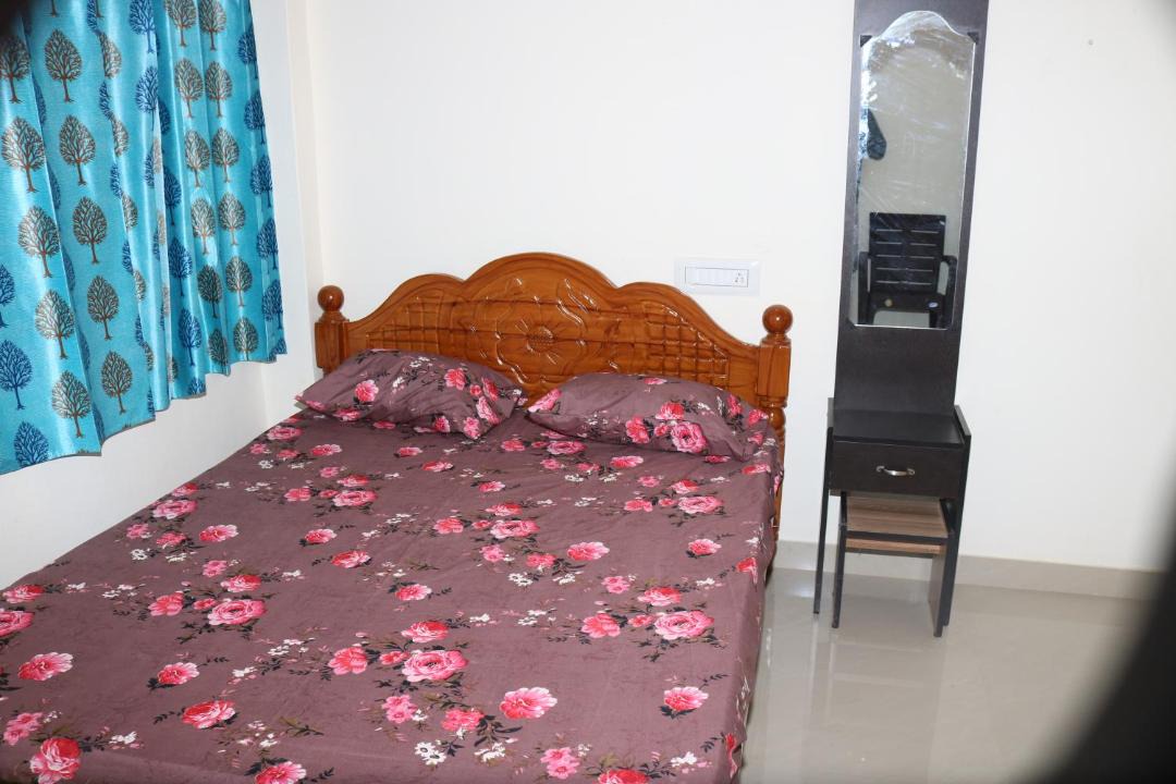 Photo of Bedroom in Devipattinam