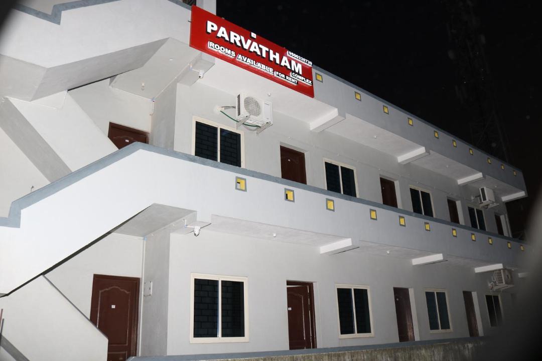 Photo of Buildings in Devipattinam