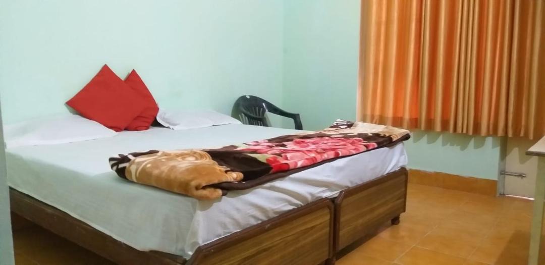 Photo of Bedroom in Tapovan