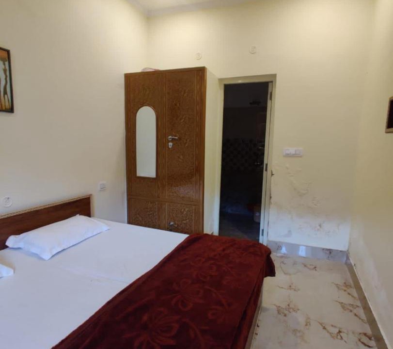 Photo of Bedroom in Tapovan