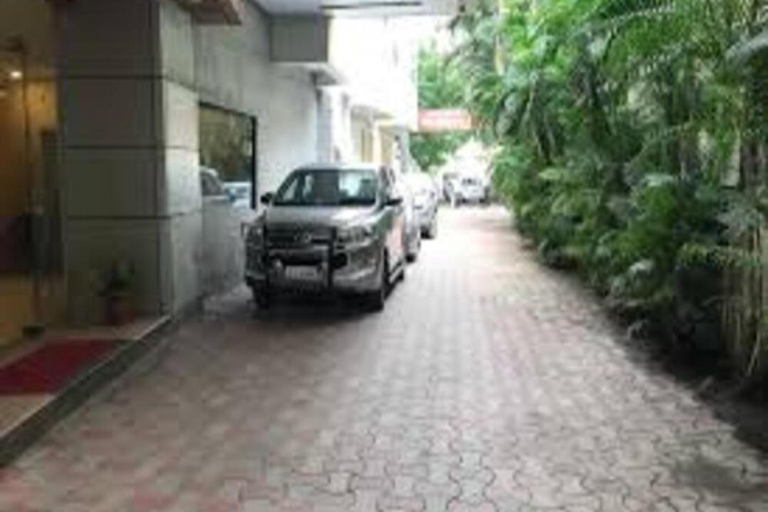 Photo of Others in Parthasarathy Puram