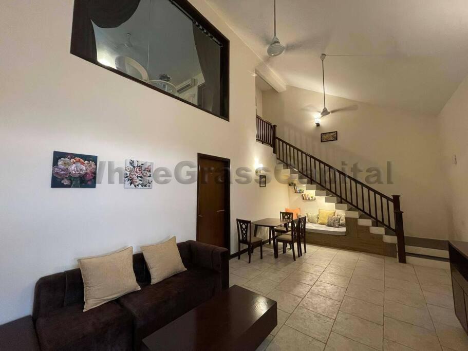 Photo of Livingroom in Vedic Village