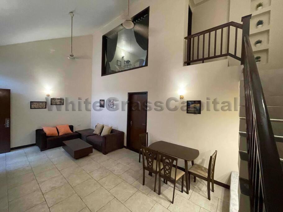 Photo of Livingroom in Vedic Village