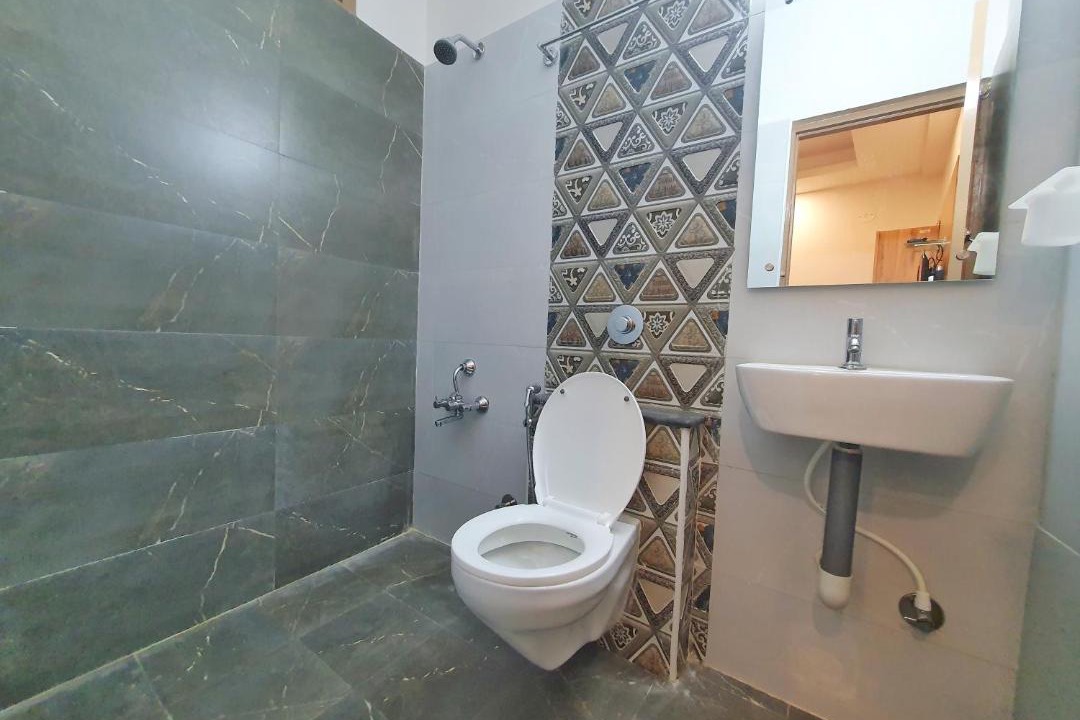 Photo of Bathroom in Periamet