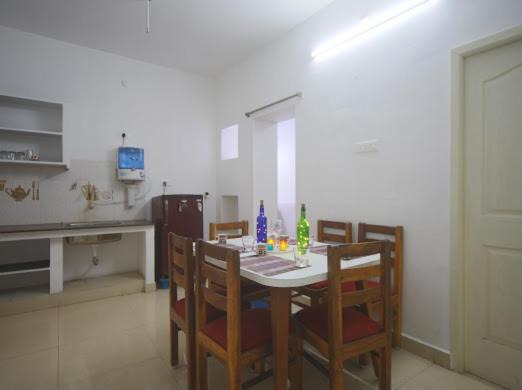 Photo of Livingroom in White Town