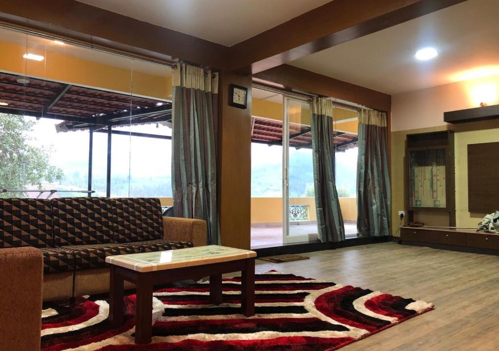 Photo of Livingroom in Ooty