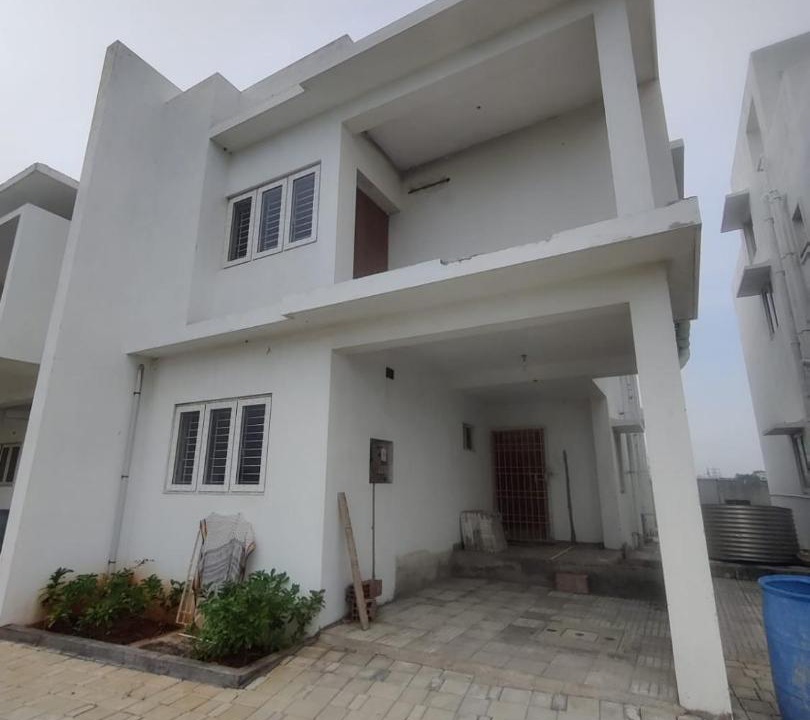 Photo of Buildings in Kelambakkam