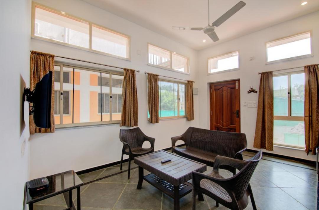 Photo of Livingroom in Bommayapalayam