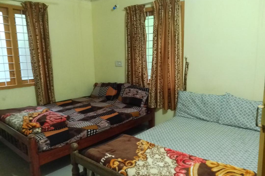 Photo of Bedroom in Valparai