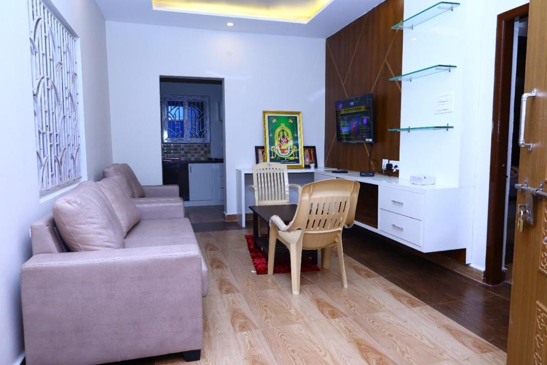 Photo of Livingroom in Yelagiri