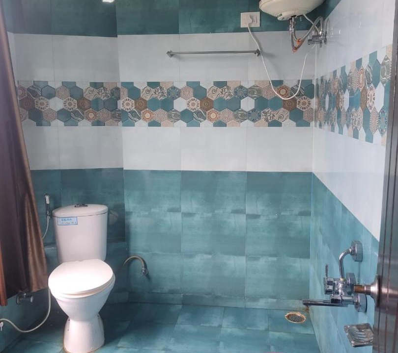Photo of Bathroom in Theog