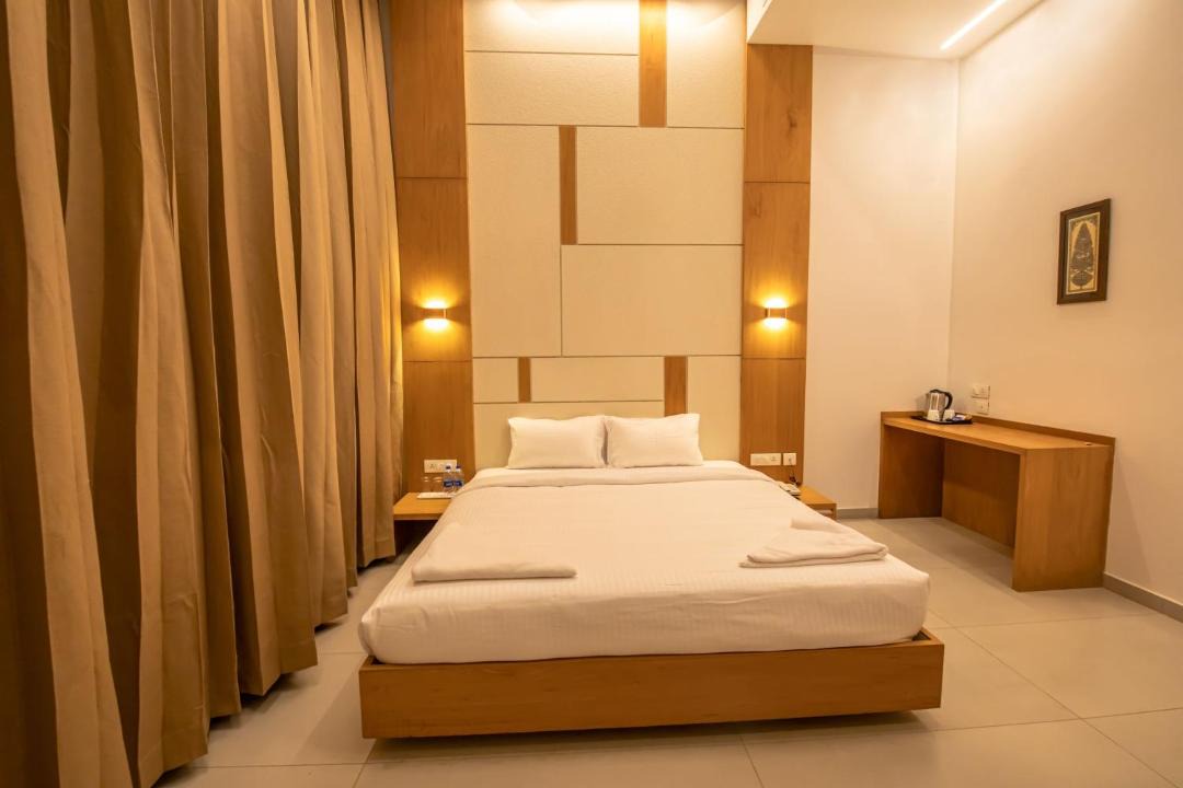 Photo of Bedroom in Teynampet